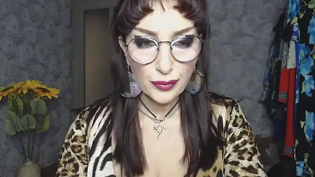 Aziza1 online show from 04-18-26, 01:04