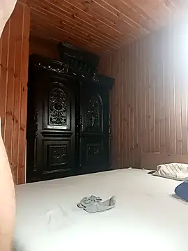 yatshen online show from 10-17-25, 11:51