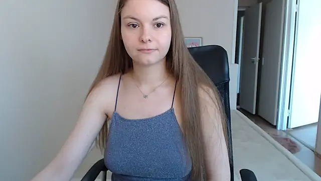 AnnaSweet18 online show from 04-17-26, 10:07