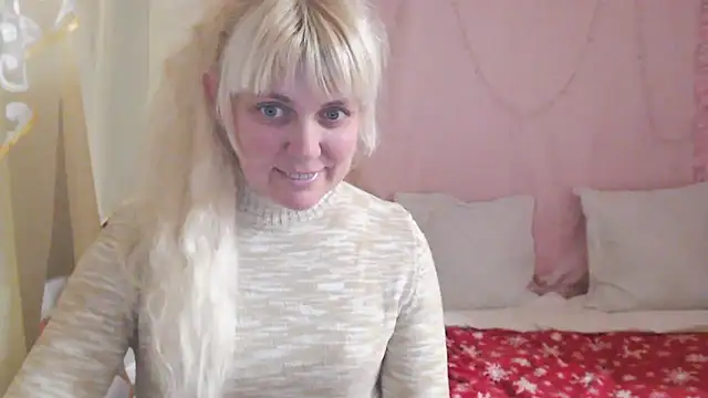 SunnySylvia online show from 12-01-25, 05:18