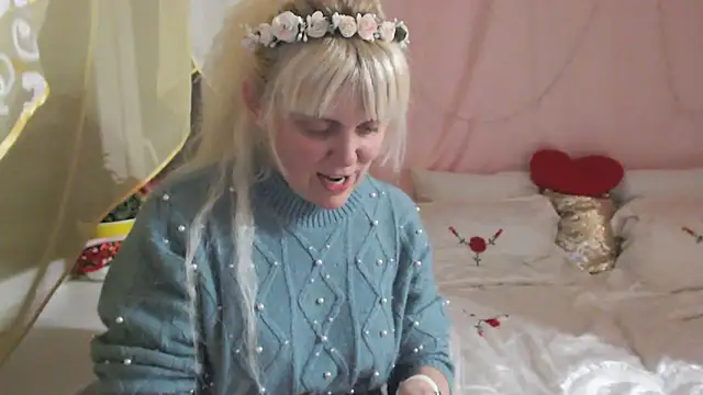 SunnySylvia online show from 03-26-26, 06:13