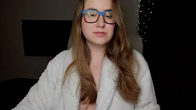 SeasonalSomeone online show from 10-26-25, 10:36