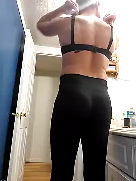 MaddyC6992 online show from 02-08-25, 12:49