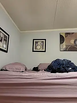 MaddyC6992 online show from 02-12-25, 10:56