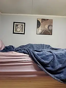 MaddyC6992 online show from 03-01-25, 06:46