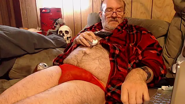 snickers1 online show from 11-17-25, 07:36