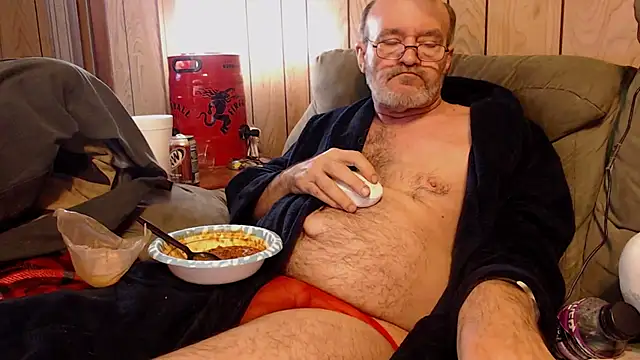 snickers1 online show from 11-28-25, 02:31