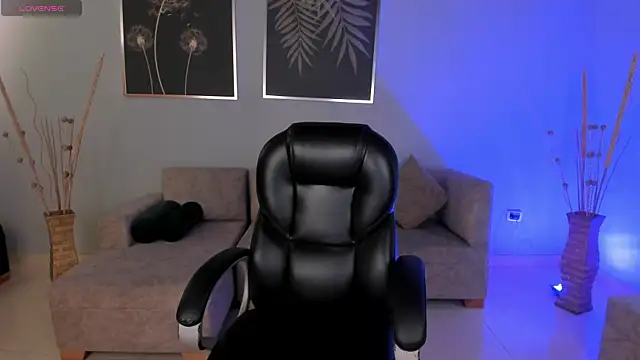 MorganHicks online show from 12-20-25, 01:51