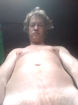 Snapshot of Alvaro2017 chatting on 05-06-26, 06:24 Alvaro2017 online show from 05-06-26, 06:24