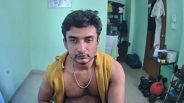 Snapshot of daringcutie chatting on 12-10-24, 06:33 daringcutie online show from 12-10-24, 06:33