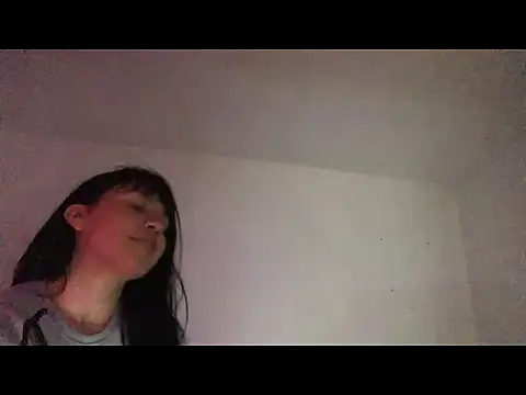 Snapshot of axel2leiva chatting on 10-26-25, 09:21 axel2leiva online show from 10-26-25, 09:21