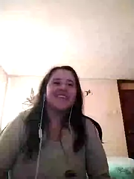 Snapshot of latinfemale chatting on 12-26-24, 09:58 latinfemale online show from 12-26-24, 09:58