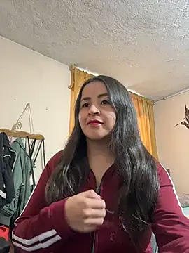 latinfemale online show from 02-23-26, 08:17