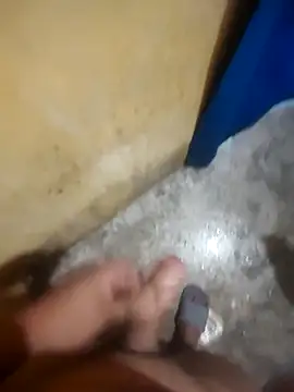 Manyy550 online show from 04-22-26, 07:37