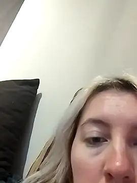 Snapshot of Mllesha74000 chatting on 12-01-24, 04:29 Mllesha74000 online show from 12-01-24, 04:29