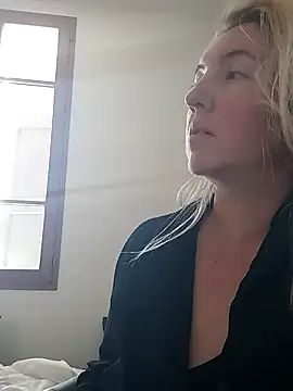 Mllesha74000 online show from 04-22-26, 11:34