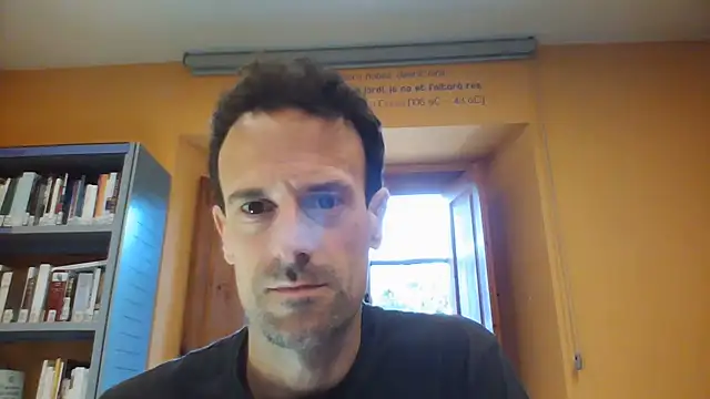 Snapshot of charlybrown88 chatting on 06-10-26, 04:50 charlybrown88 online show from 06-10-26, 04:50