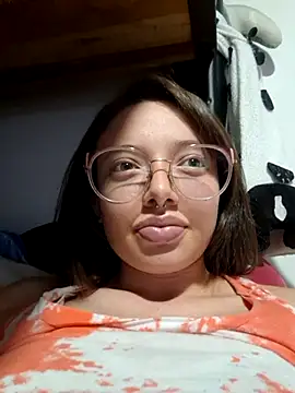 linda-schmidt online show from 11-15-25, 02:42