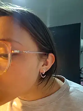 linda-schmidt online show from 04-11-26, 01:54