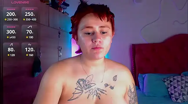 Snapshot of laurabeck chatting on 12-18-24, 09:08 laurabeck online show from 12-18-24, 09:08