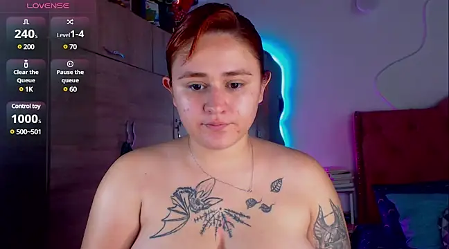 Snapshot of laurabeck chatting on 01-16-25, 09:08 laurabeck online show from 01-16-25, 09:08