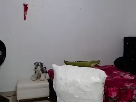 venuz mendoza20 online show from 02-17-25, 01:21