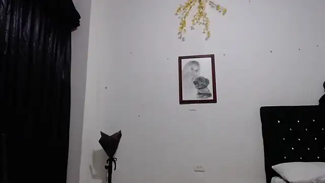 venuz mendoza20 online show from 09-25-25, 02:21