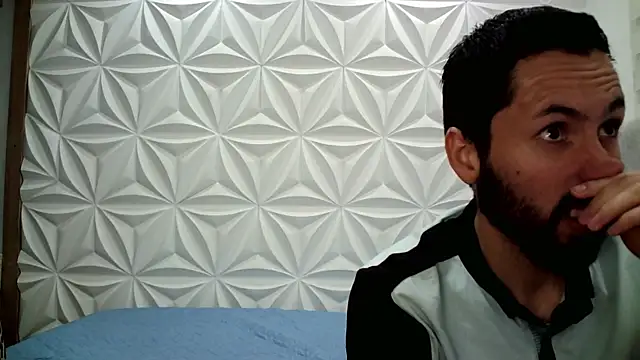 jerryandjessica online show from 12-19-24, 10:21