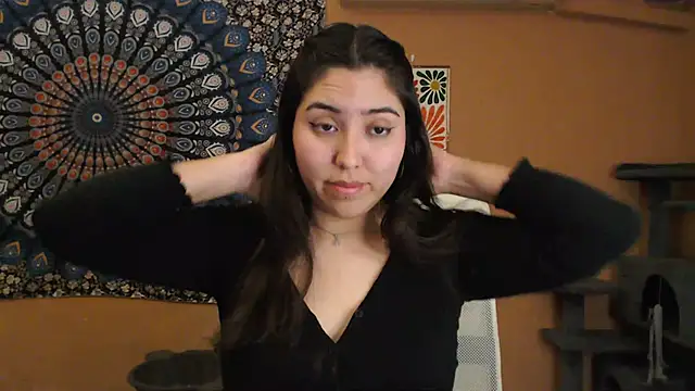 Snapshot of IntimateTales chatting on 12-19-24, 06:56 IntimateTales online show from 12-19-24, 06:56