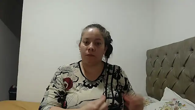 tiffany horny 1 online show from 01-23-25, 06:49