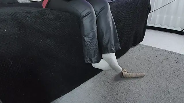  Jade 16 online show from 01-14-26, 11:49