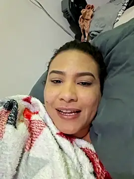 JuliRamirez online show from 03-25-26, 10:27