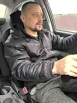 DanielOhCool online show from 04-15-26, 10:11