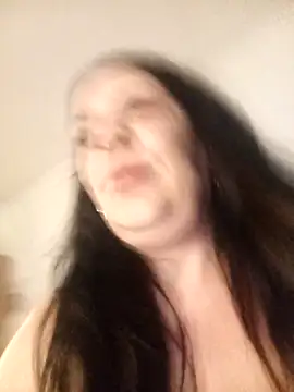 Leanne43 online show from 04-18-26, 09:15