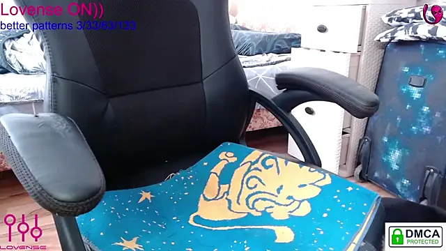 sweet cute cat online show from 03-12-25, 07:57