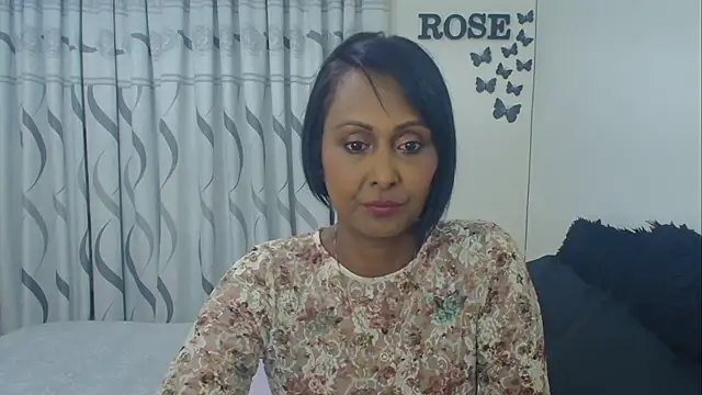 Snapshot of Ms_Rosexxx chatting on 08-08-26, 06:10 Ms Rosexxx online show from 08-08-26, 06:10