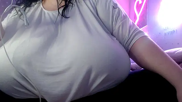 SenzualHotM online show from 03-22-25, 01:11