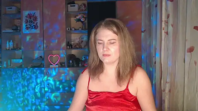 LizaCakes online show from 03-12-25, 03:18