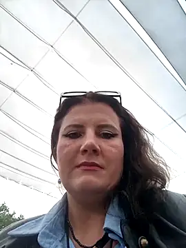 LizaCakes online show from 09-19-25, 03:34