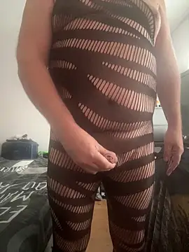 misterfield online show from 11-24-25, 09:20