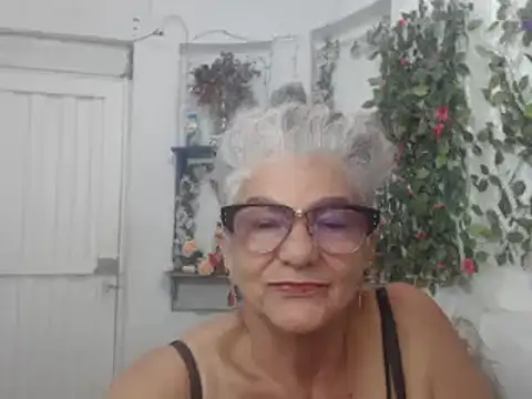 FunnyGrandma online show from 01-26-25, 03:48