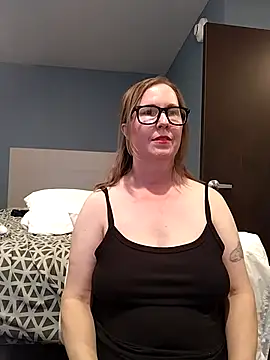 SweetandNaughty1 online show from 10-20-25, 04:57