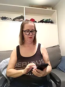 Snapshot of SweetandNaughty1 chatting on 02-09-26, 09:41 SweetandNaughty1 online show from 02-09-26, 09:41