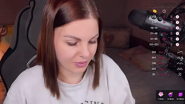 Your Sweet Lilu online show from 12-18-25, 04:24