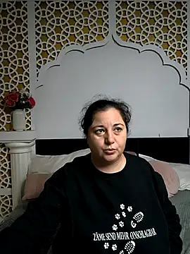 AleshaArabian online show from 10-27-25, 05:11