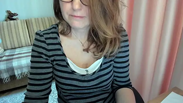 lauraoven online show from 03-13-26, 07:26