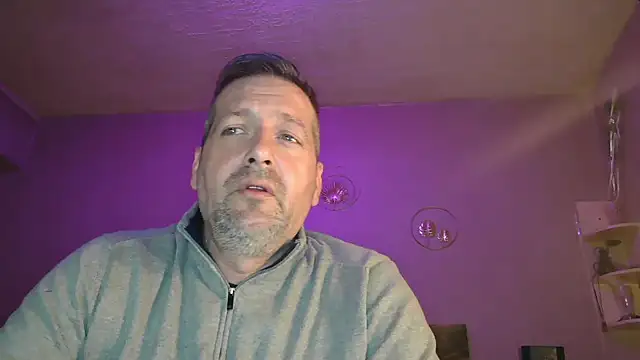 Snapshot of matrikes1 chatting on 03-30-26, 07:26 matrikes1 online show from 03-30-26, 07:26