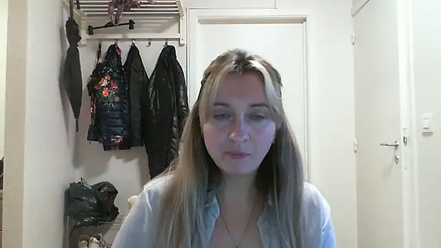 SusanCurt online show from 11-21-25, 10:47