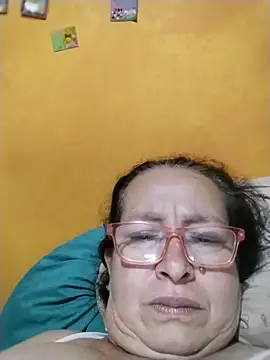 Snapshot of LaGochis07 chatting on 06-20-26, 01:52 LaGochis07 online show from 06-20-26, 01:52