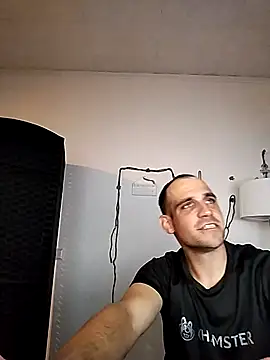 Codymc89 online show from 10-29-25, 05:58